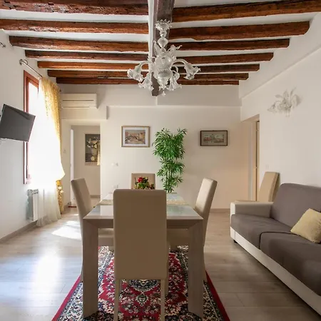 Corte Ca' Petriana