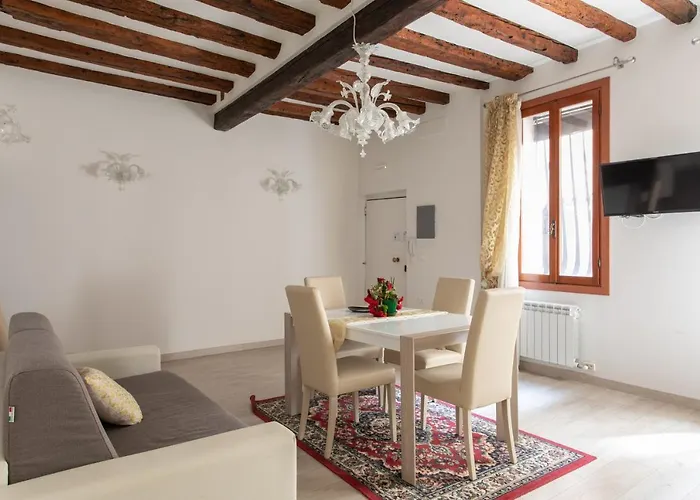 Corte Ca' Petriana * Venecia